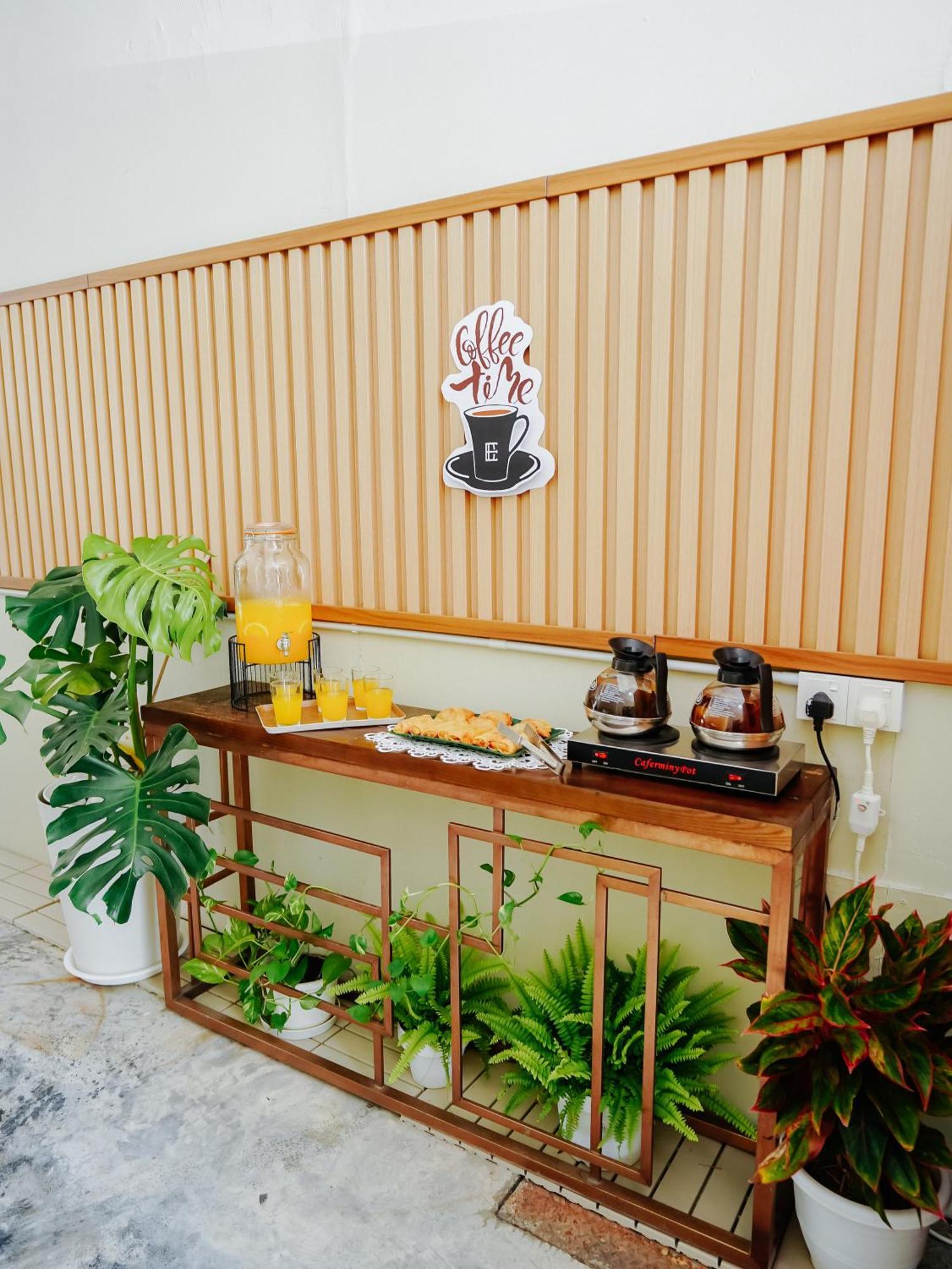 Wangs Hotel Gurney Drive George Town  Kültér fotó