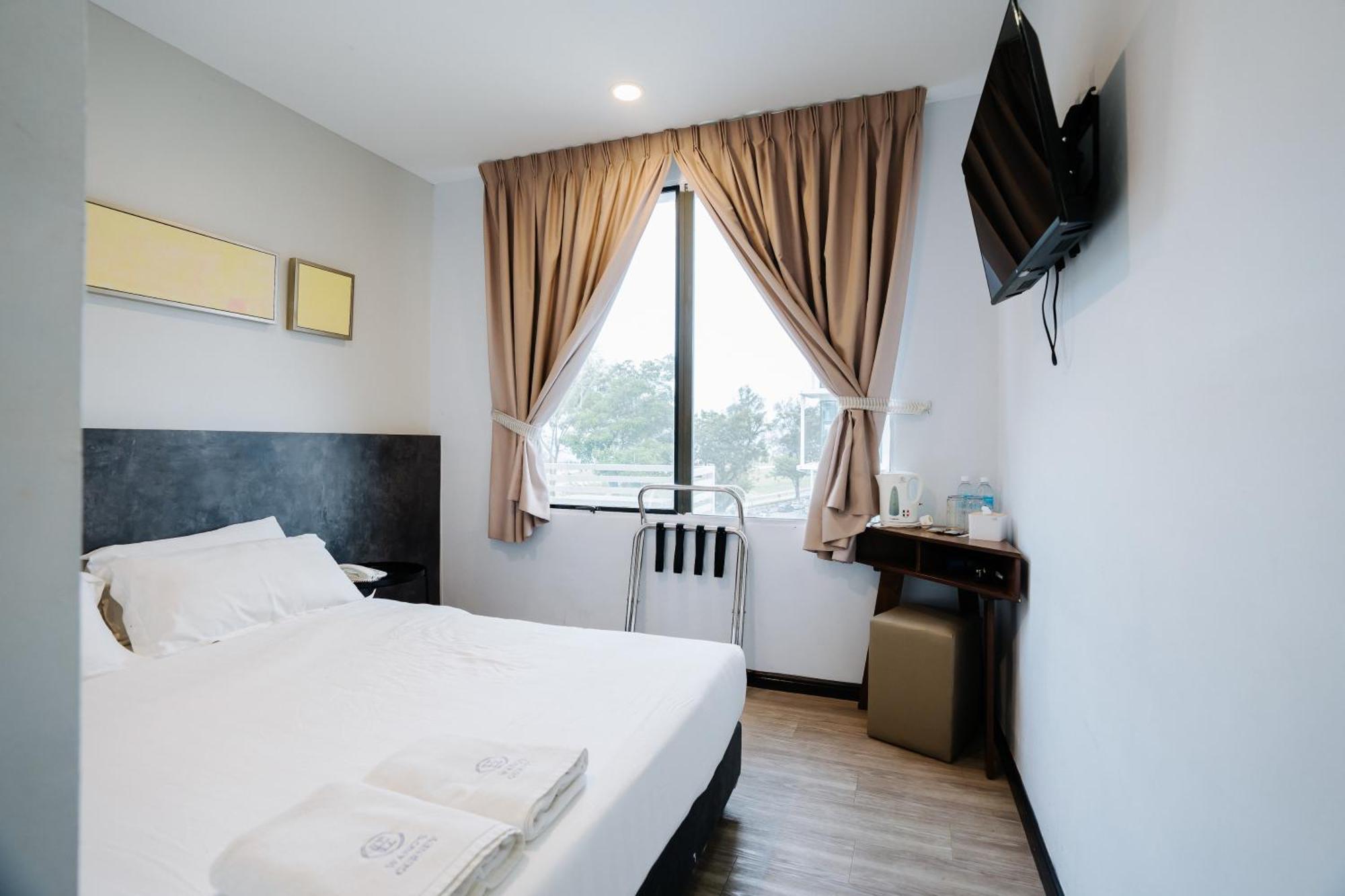 Wangs Hotel Gurney Drive George Town  Kültér fotó